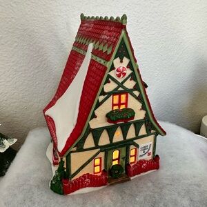 Department 56 Candy Cane & Peppermint Shop from North Pole Village Series